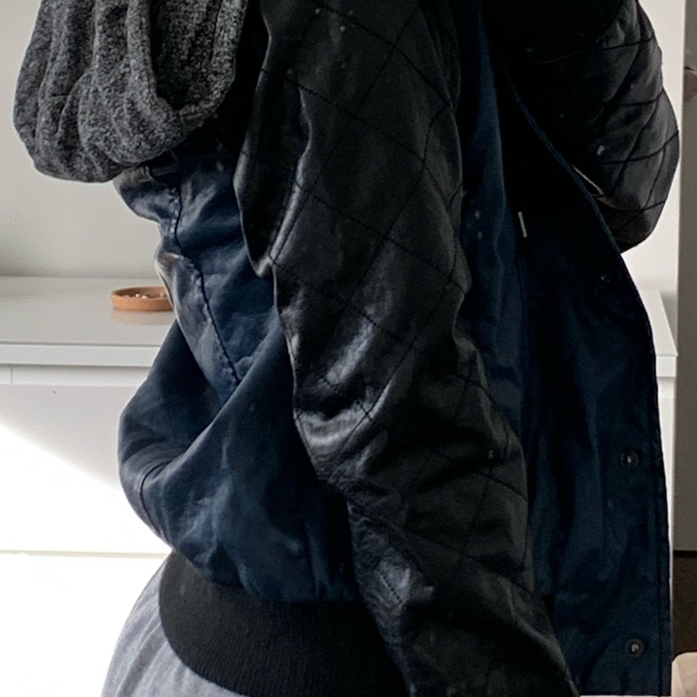 Jacket - Picture 3 of 3